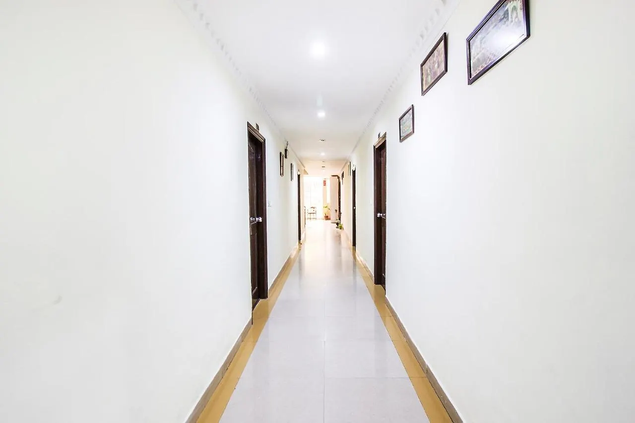 Fabhotel Mittaso Zirakpur India